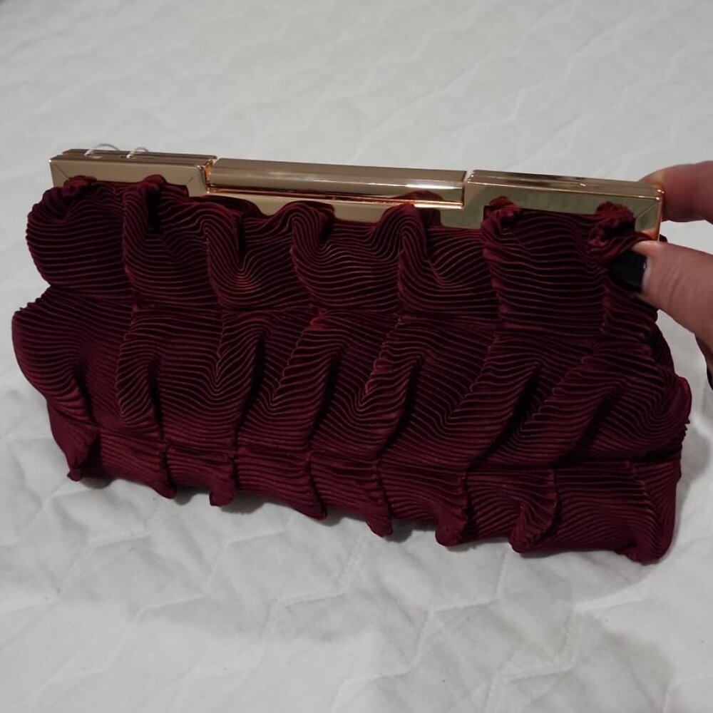 Jewel Badgley Mischka- Burgandy